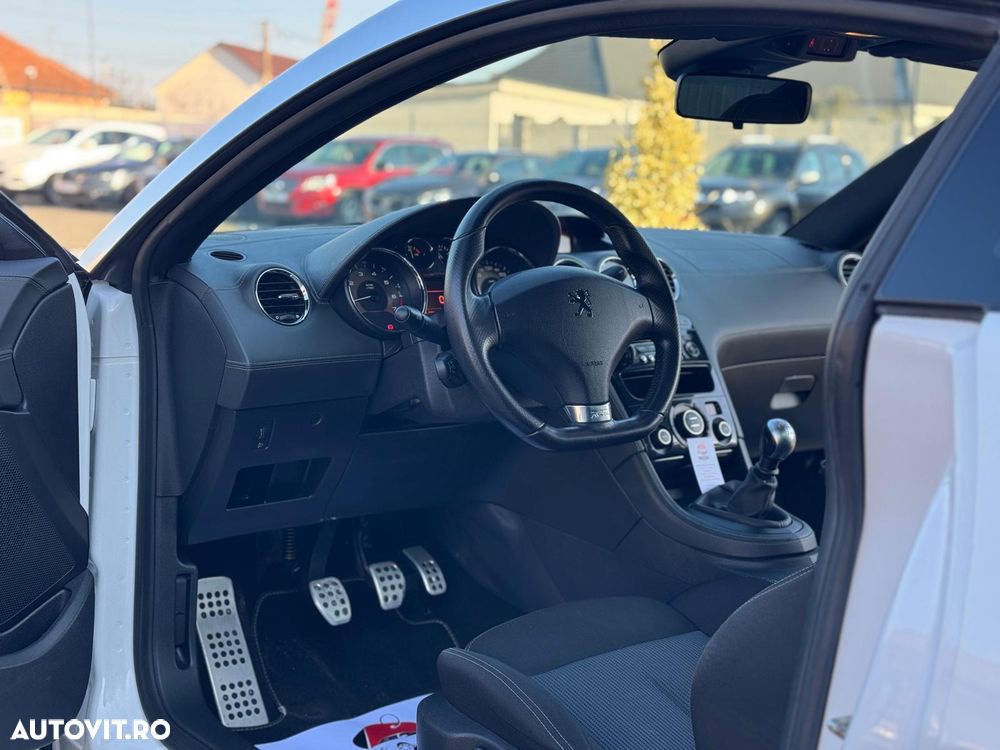 Peugeot RCZ 1.6 THP Sport - 13