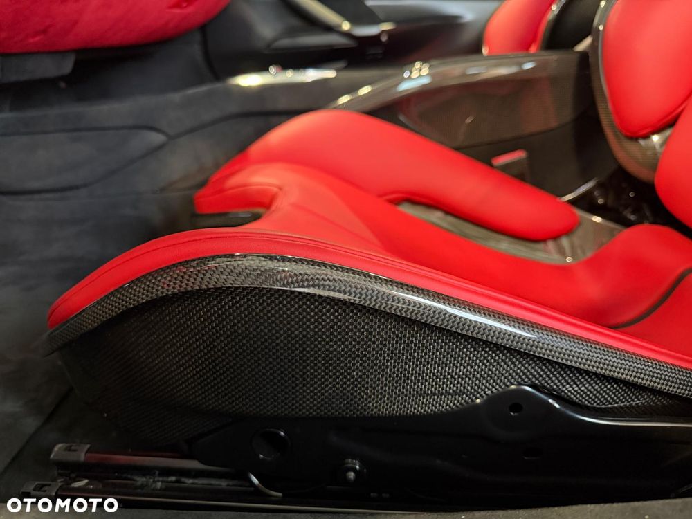 Ferrari 296 GTB - 18