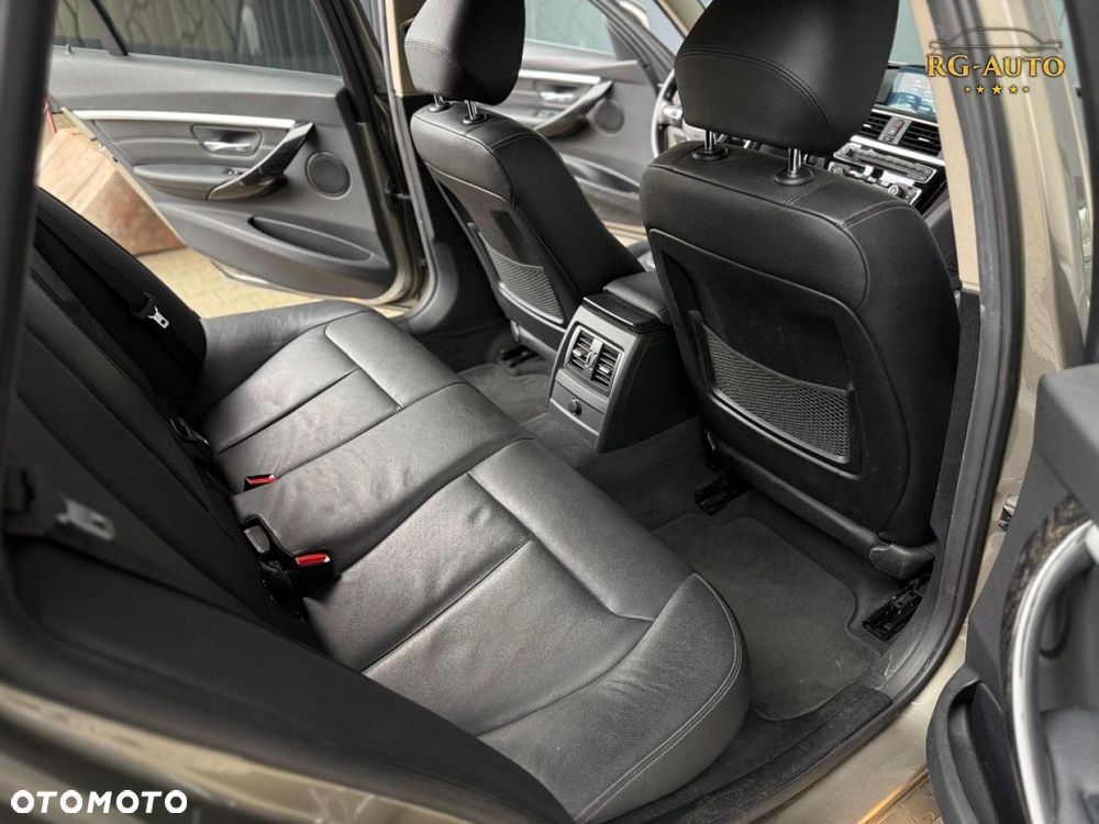 BMW Seria 3 - 25