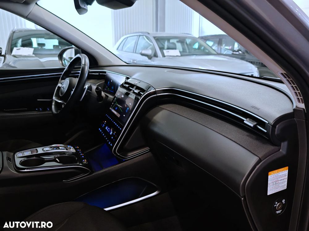 Hyundai Tucson 1.6 T-GDi HEV 4WD Trend - 22