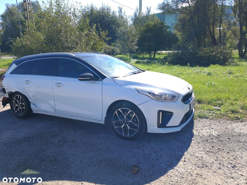 Kia Ceed 1.4 T-GDI L Business Line DCT - 19