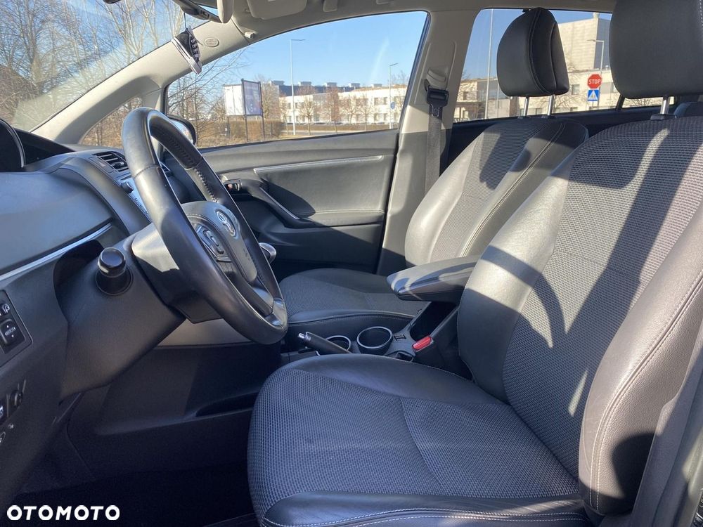 Toyota Verso 1.8 Prestige 7os EU6 - 12