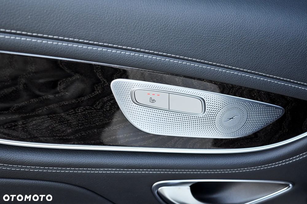 Mercedes-Benz CLS - 27