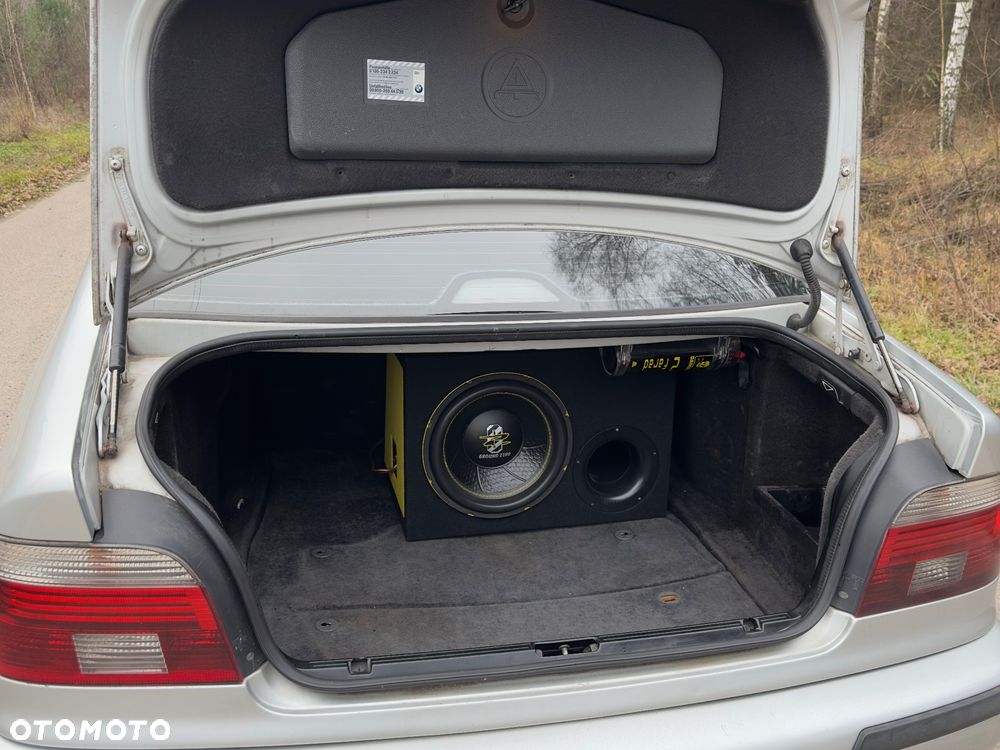 BMW Seria 5 528i - 8