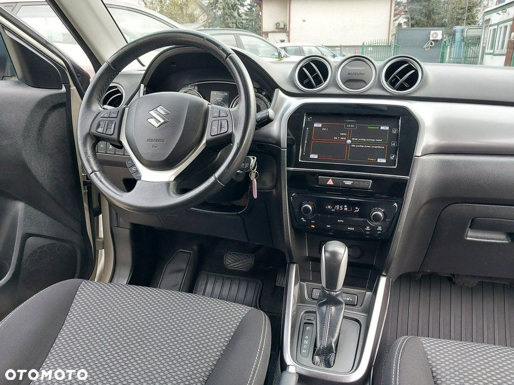 Suzuki Vitara 1.4 Boosterjet Premium 2WD - 19