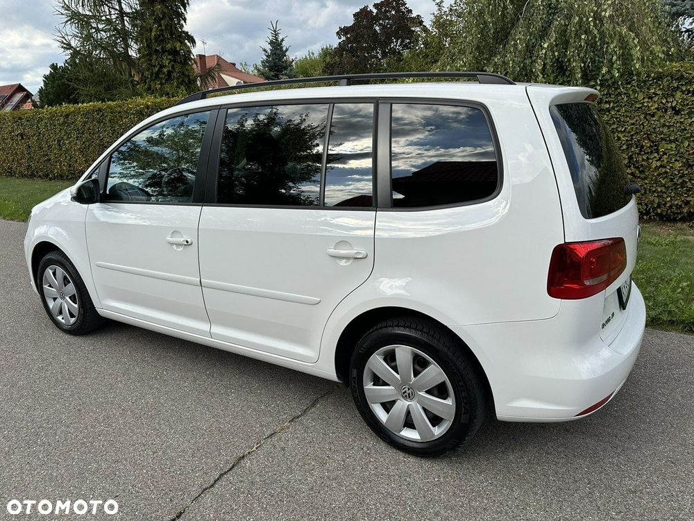 Volkswagen Touran 1.6 TDI DPF Trendline DSG - 5
