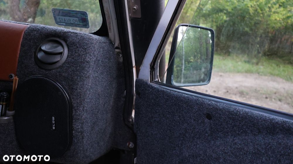 Land Rover Inny - 32