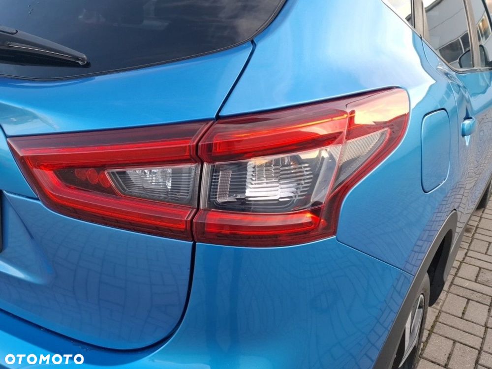 Nissan Qashqai 1.3 DIG-T Tekna+ - 17