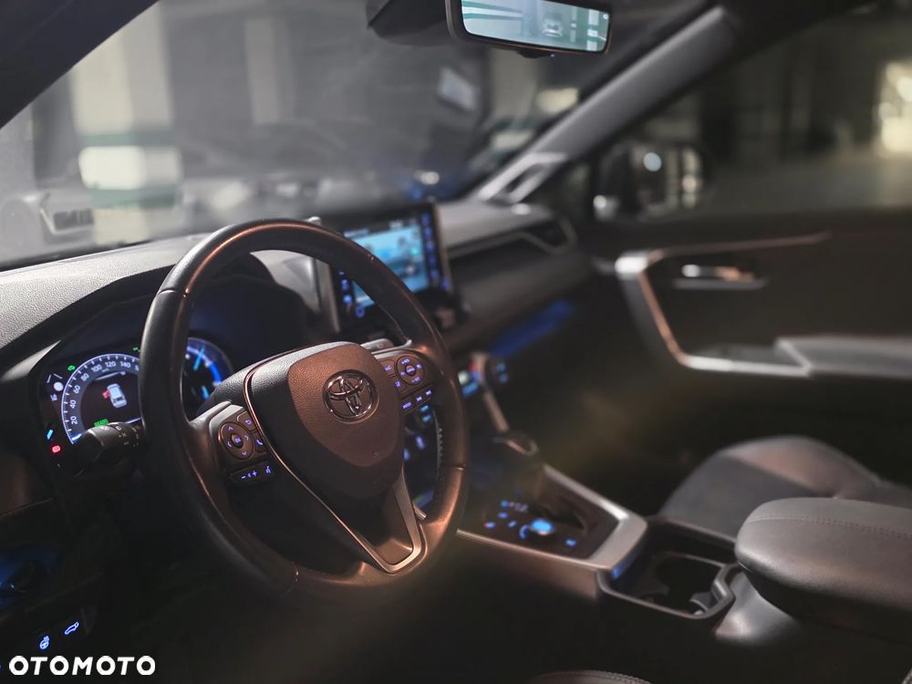 Toyota RAV4 2.5 Hybrid Black Edition by JBL 4x4 - 6