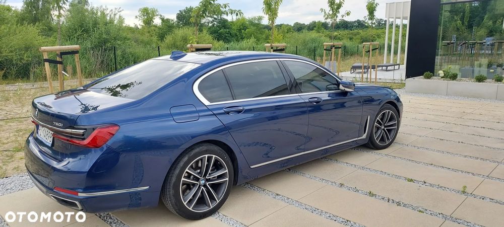 BMW Seria 7 750Li xDrive - 7