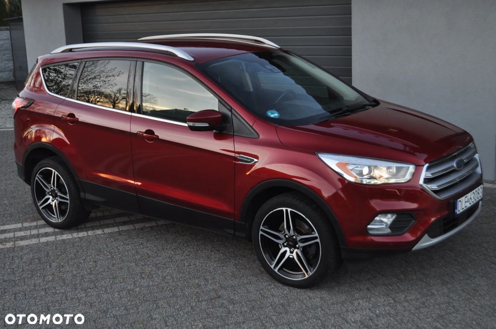 Ford Kuga 2.0 TDCi AWD Titanium - 4