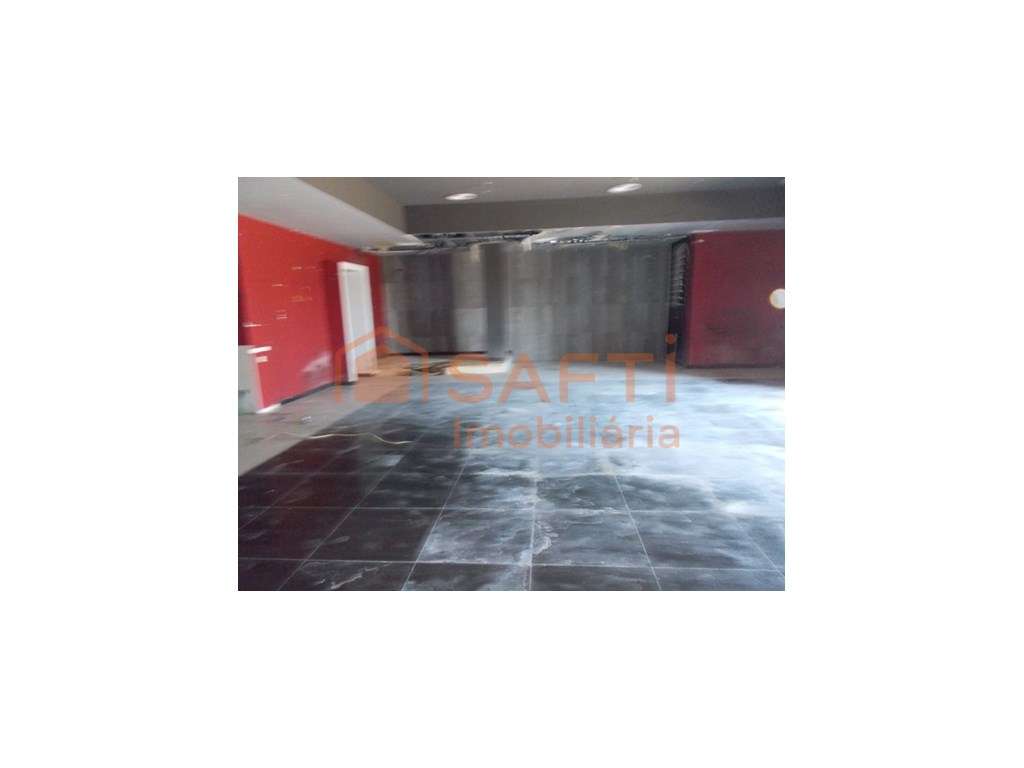Imóvel Comercial - Grande imagem: 4/12