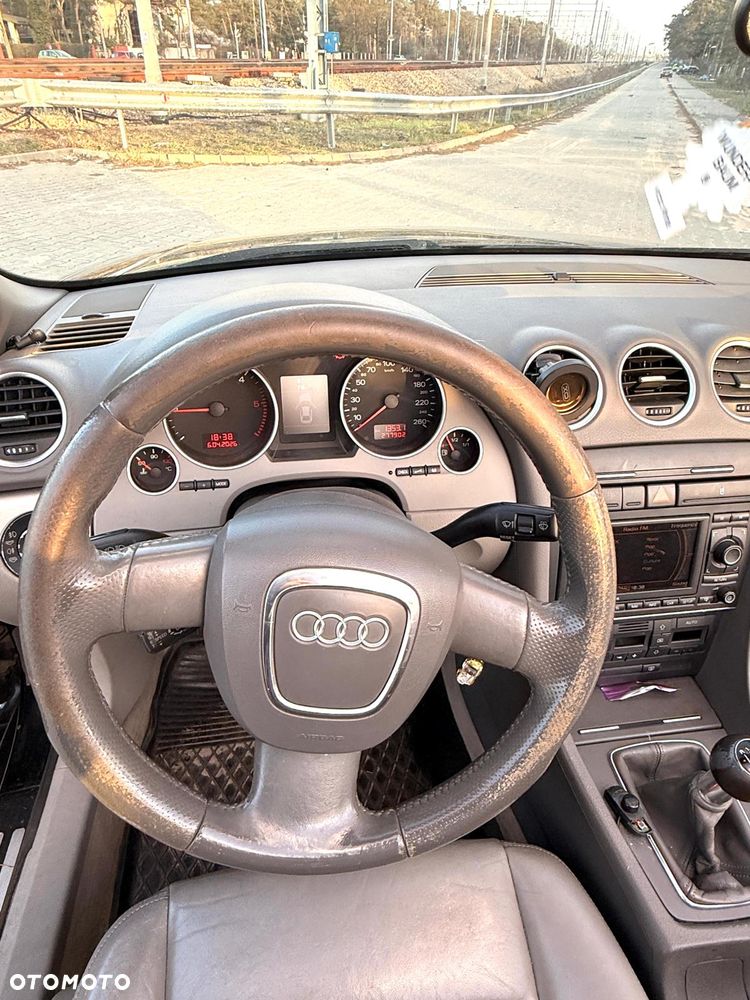 Audi A4 Cabrio - 9