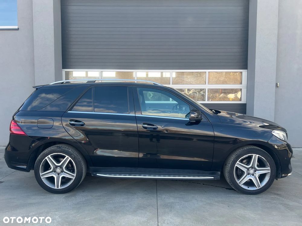 Mercedes-Benz GLE 350 d 4-Matic - 6