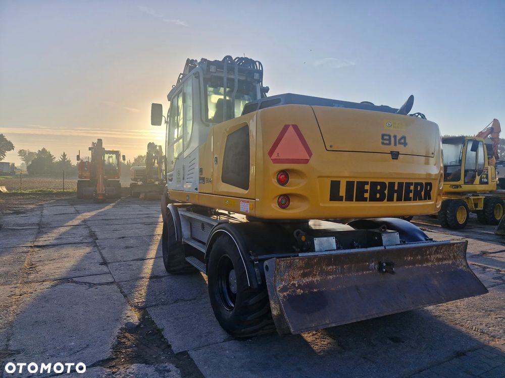 Liebherr 914 - 2