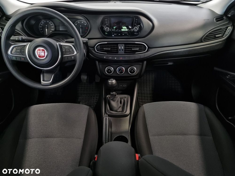 Fiat Tipo 1.4 16V Pop - 11