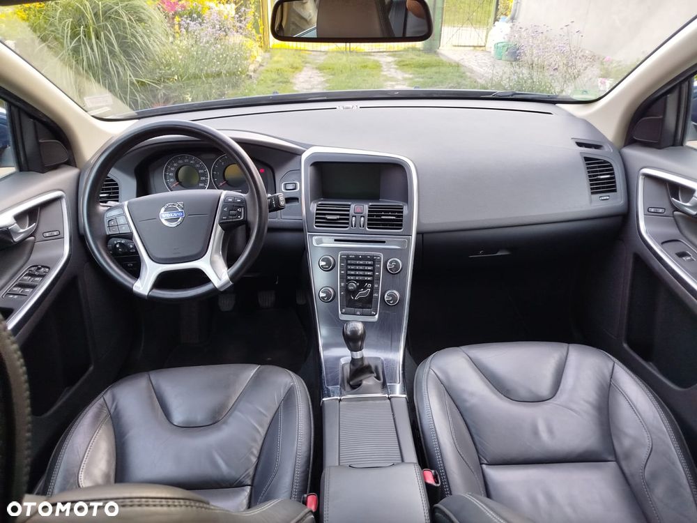 Volvo XC 60 - 21