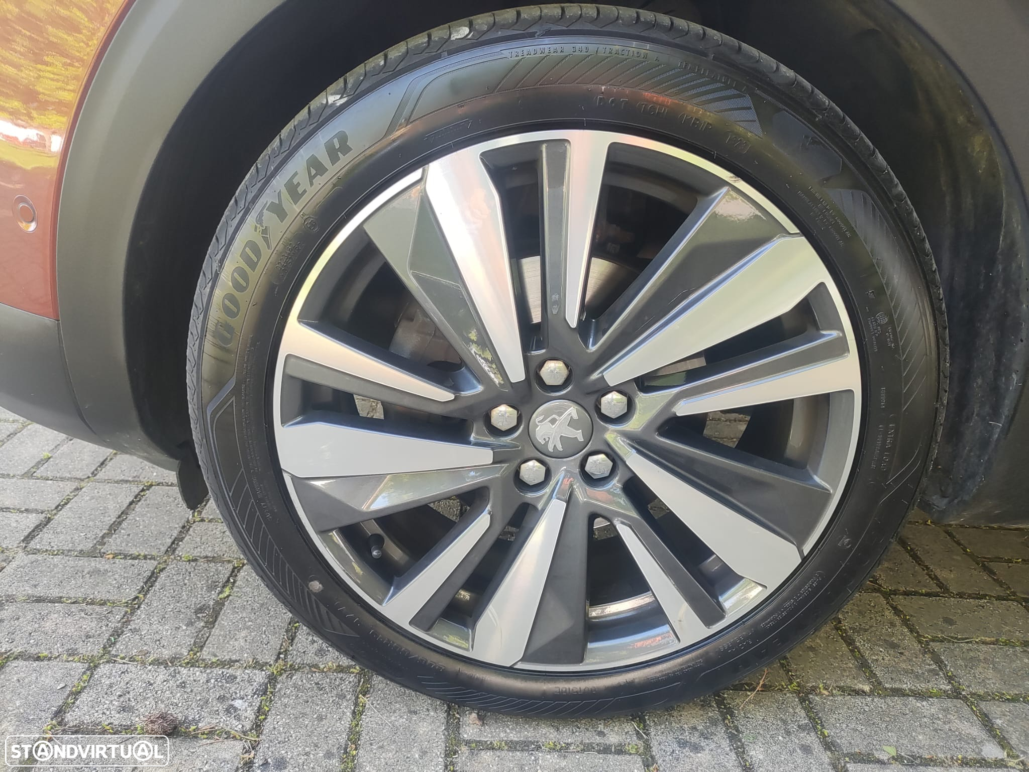 Peugeot 3008 1.5 BlueHDi Allure EAT8 - 14