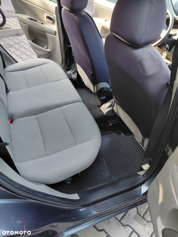 Mazda 2 - 5