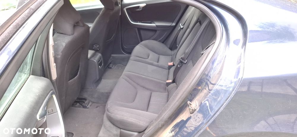 Volvo S60 D3 - 11