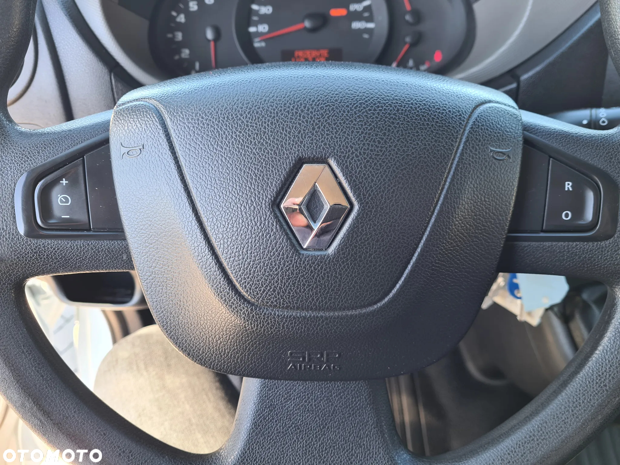 Renault Master - 15