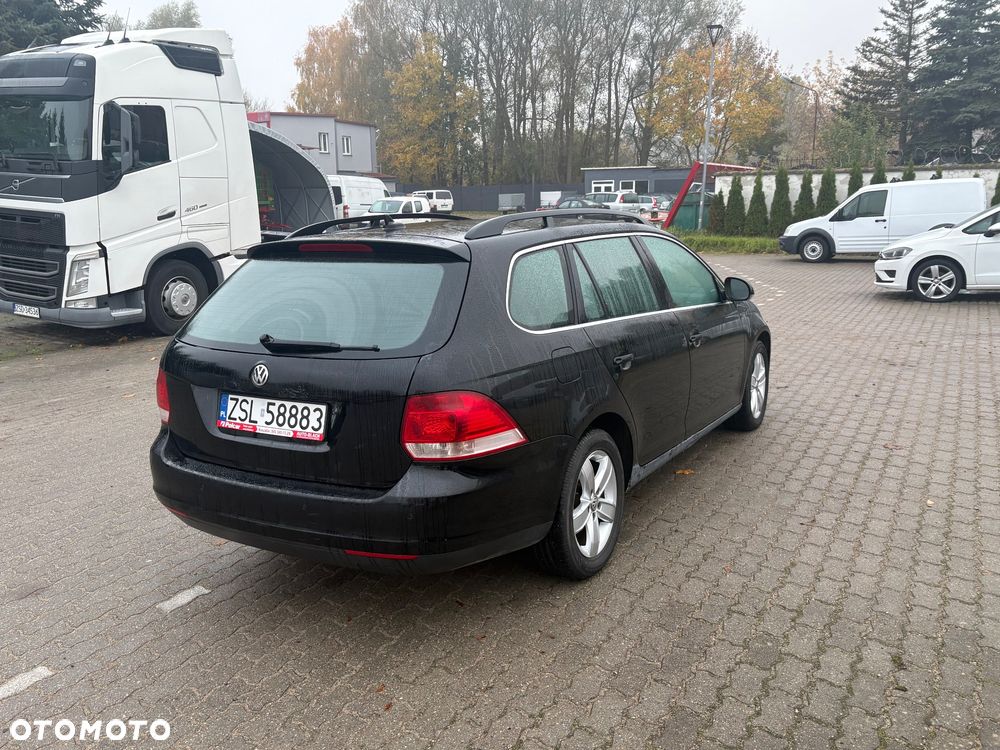 Volkswagen Golf - 9