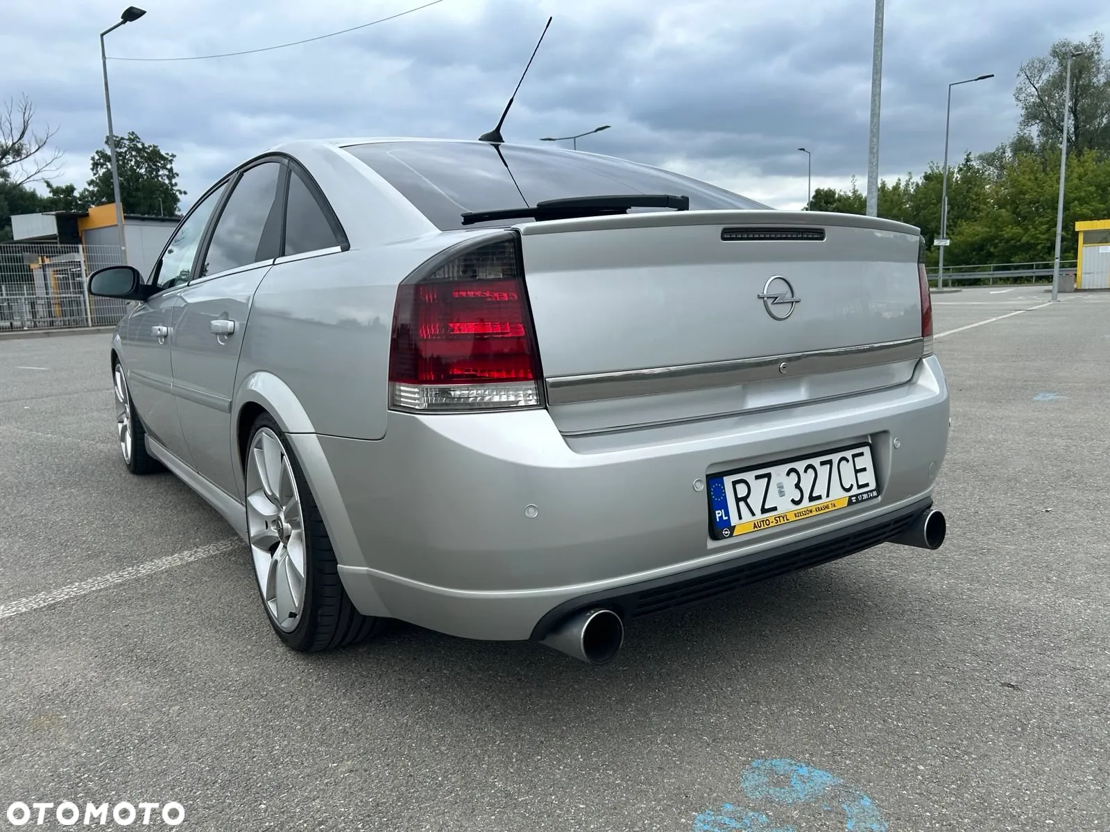 Opel Vectra 3.2 V6 - 6