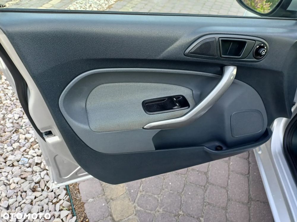 Ford Fiesta 1.25 Viva - 9