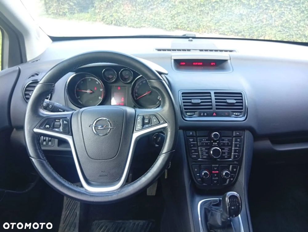 Opel Meriva - 5