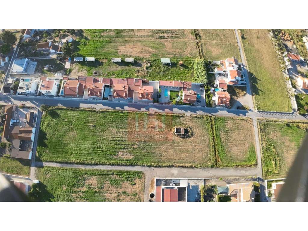 Terreno Urbano com 8.254 no Alto Estanqueiro, Jardia - Grande imagem: 2/14