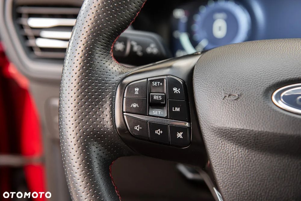 Ford Kuga 2.5 Duratec FHEV ST-LINE X - 23