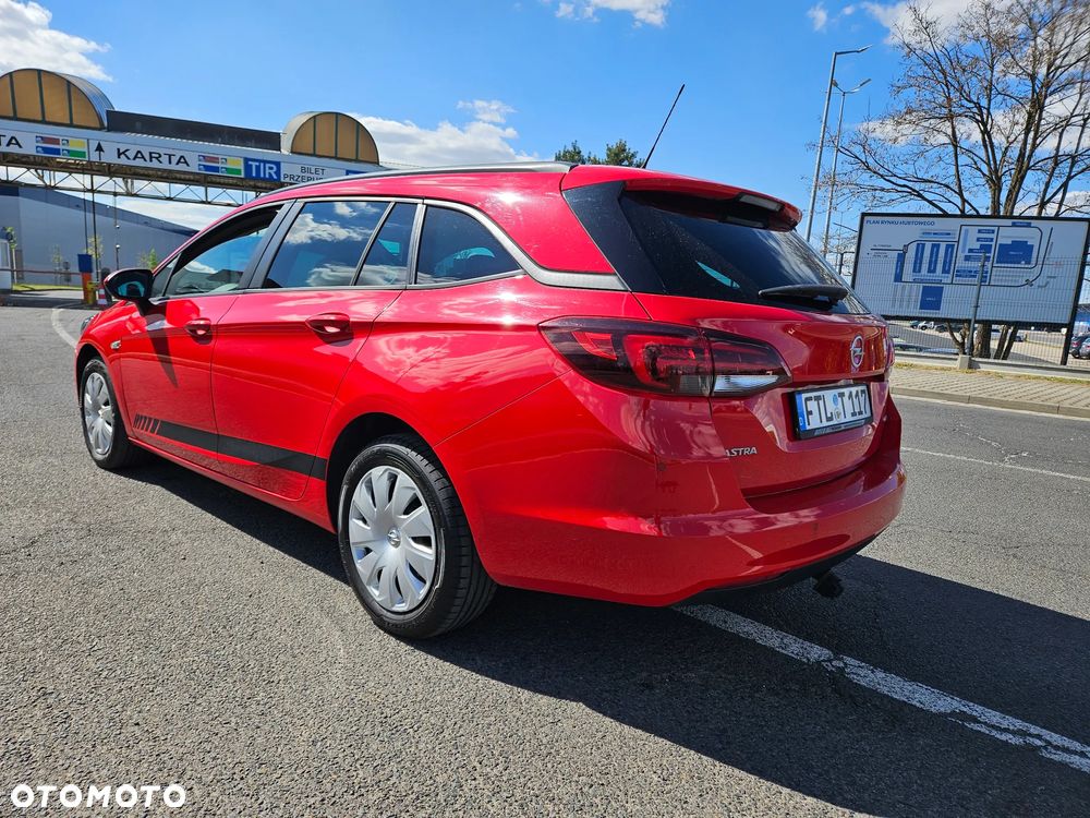 Opel Astra - 4