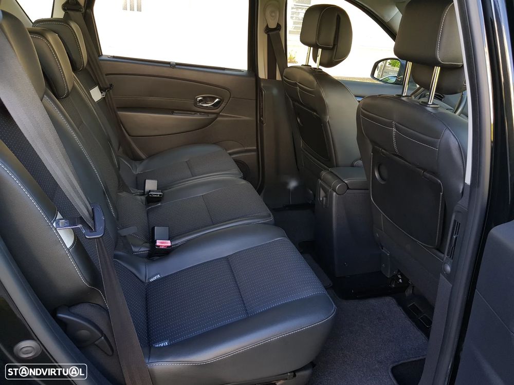 Renault Scénic 1.5 dCi Exclusive SS - 40