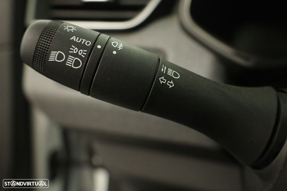 Mitsubishi Colt 1.0 MPI-T Invite - 16