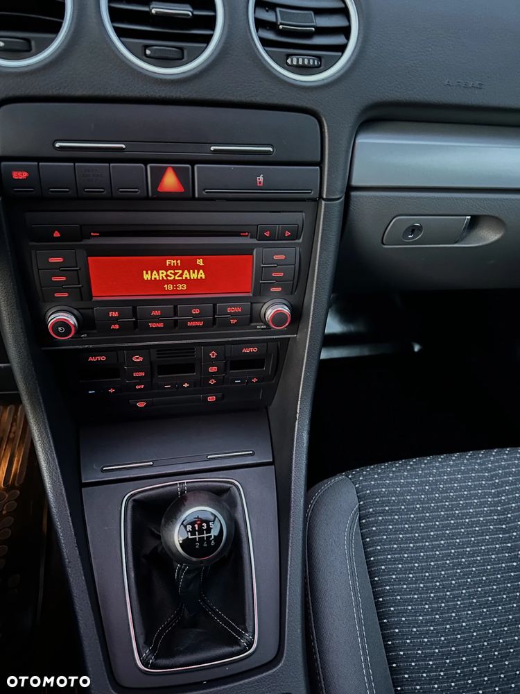 Toyota Corolla 1.6 Prestige - 12