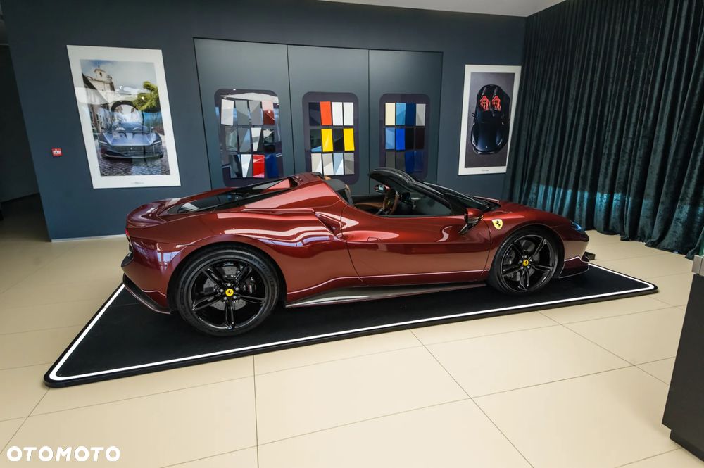 Ferrari 296 GTS - 9