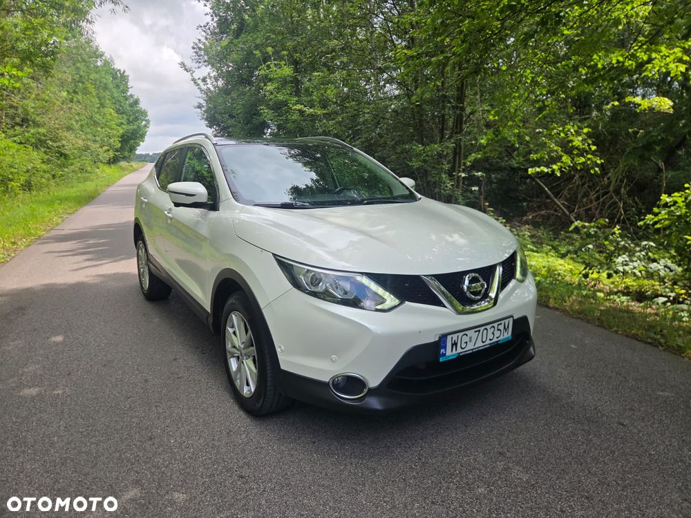 Nissan Qashqai 1.6 DIG-T 360 - 1