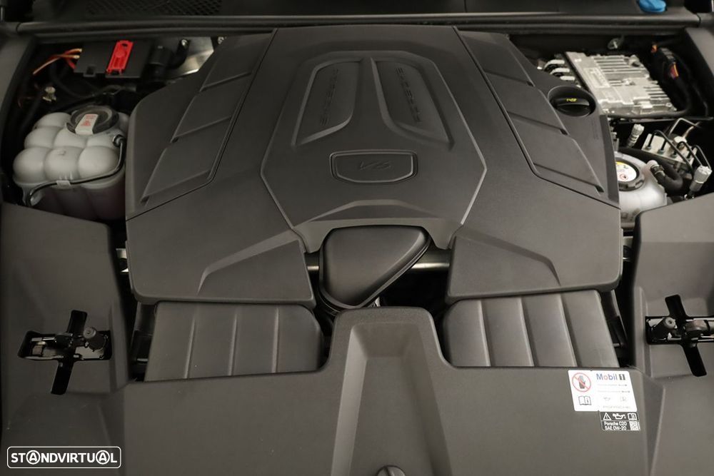 Porsche Cayenne E-Hybrid - 34
