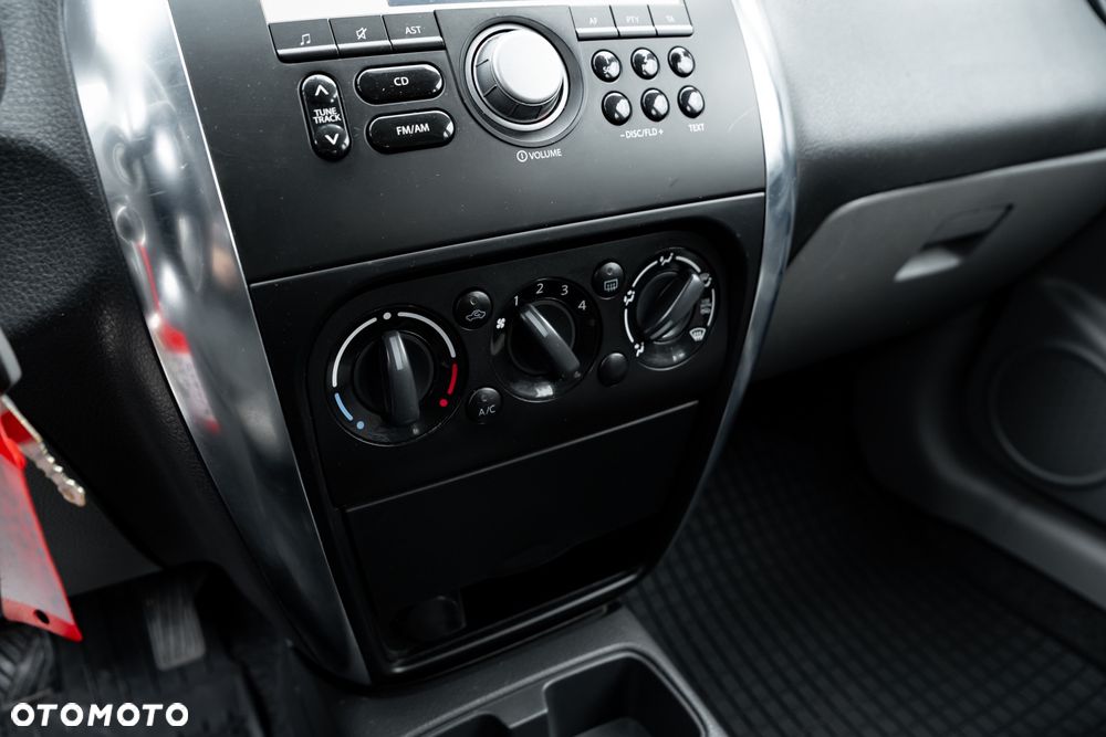 Suzuki SX4 1.6 VVT 4x4 Comfort - 31