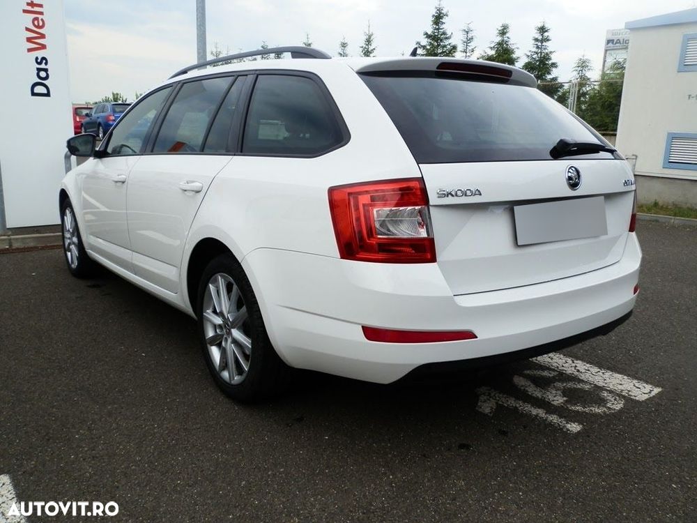 Skoda Octavia 1.4 TSI ELEGANCE - 6