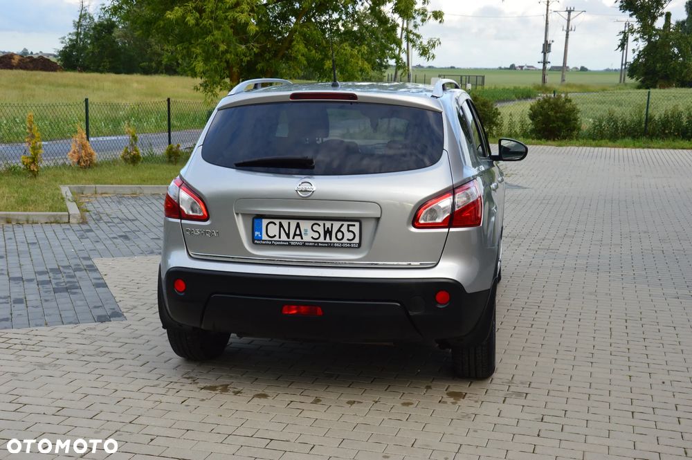 Nissan Qashqai - 14