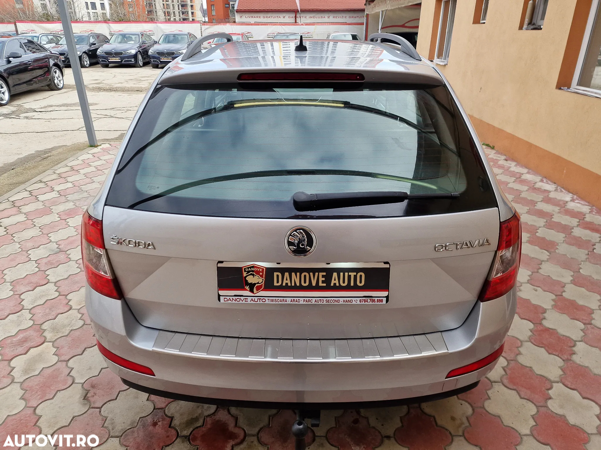 Skoda Octavia 2.0 TDI DSG Style - 10