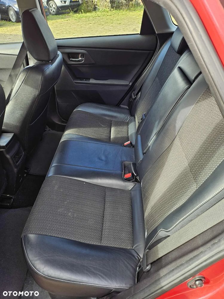 Toyota Auris - 17