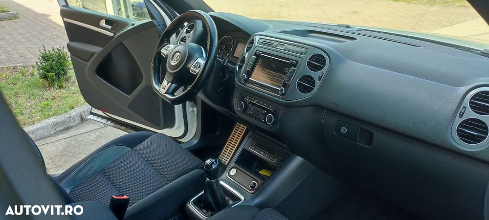 Volkswagen Tiguan - 13