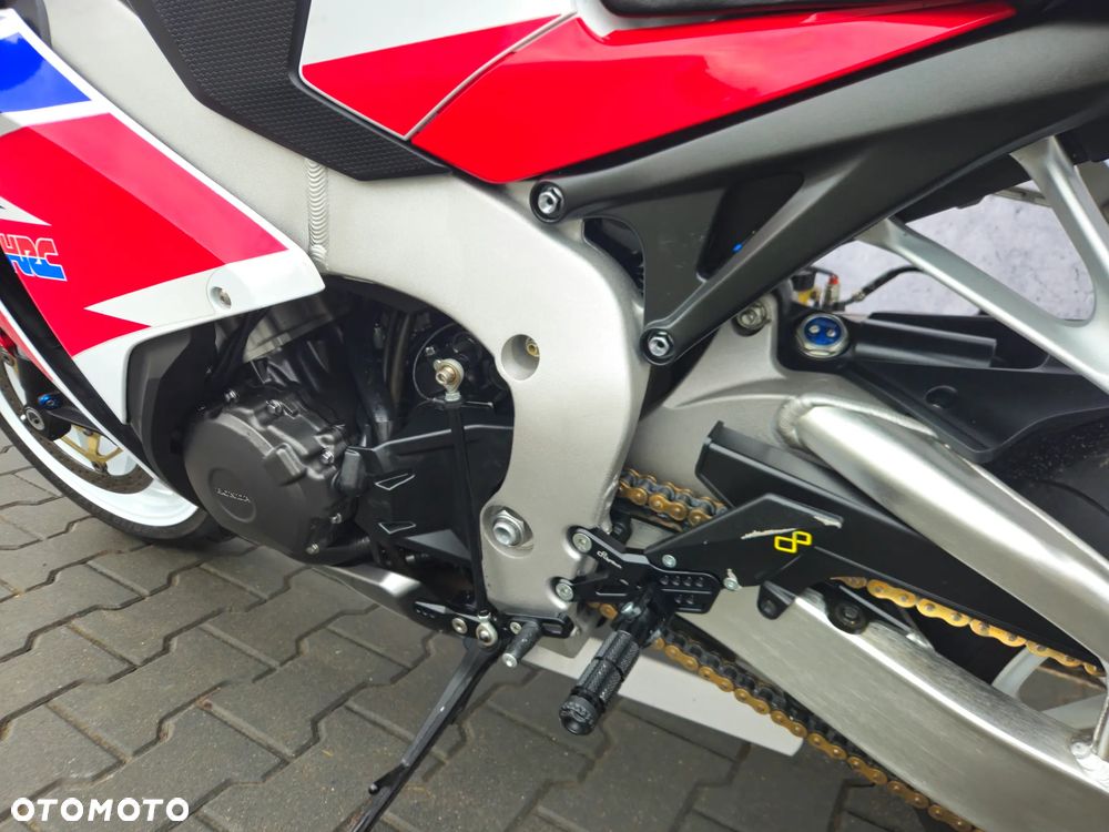 Honda CBR - 14