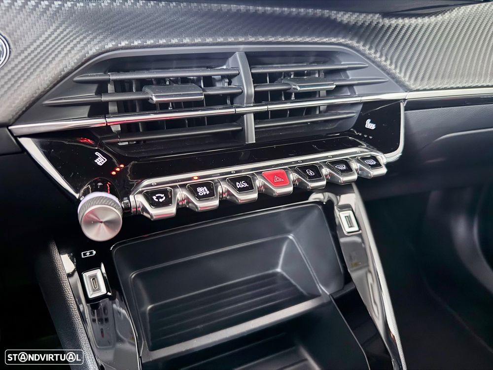 Peugeot e-2008 50 kWh Allure - 18