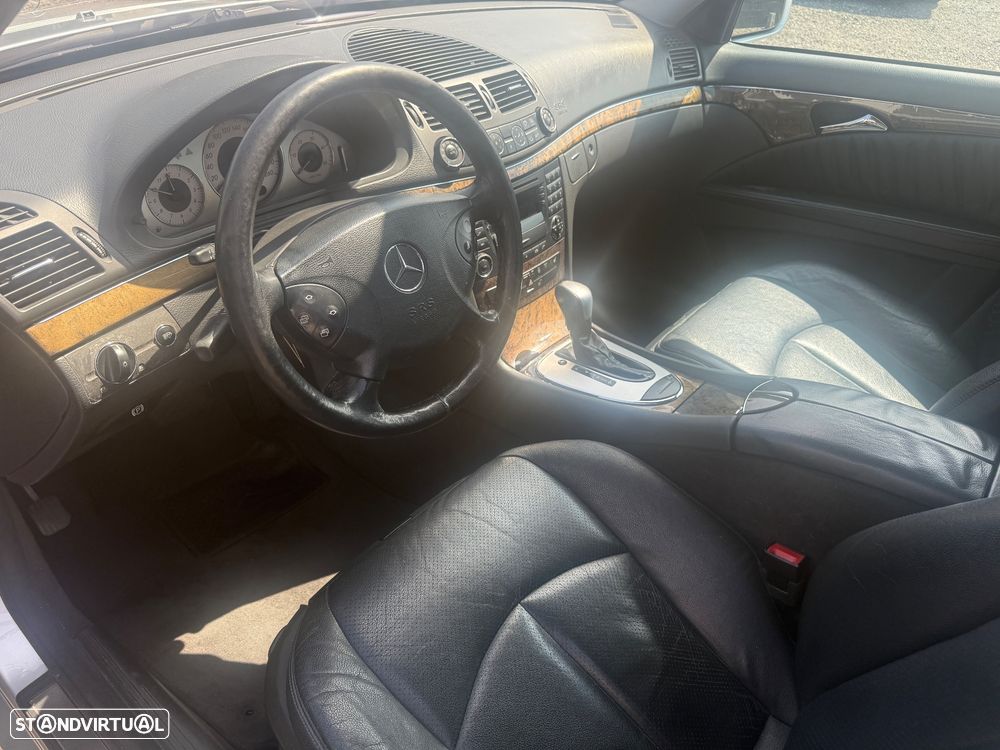 Mercedes-Benz E 220 CDI Auto Avantgarde - 9