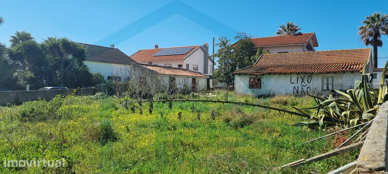 Terreno urbano com 977 m² - Charneca de Caparica - Almada - Grande imagem: 2/9