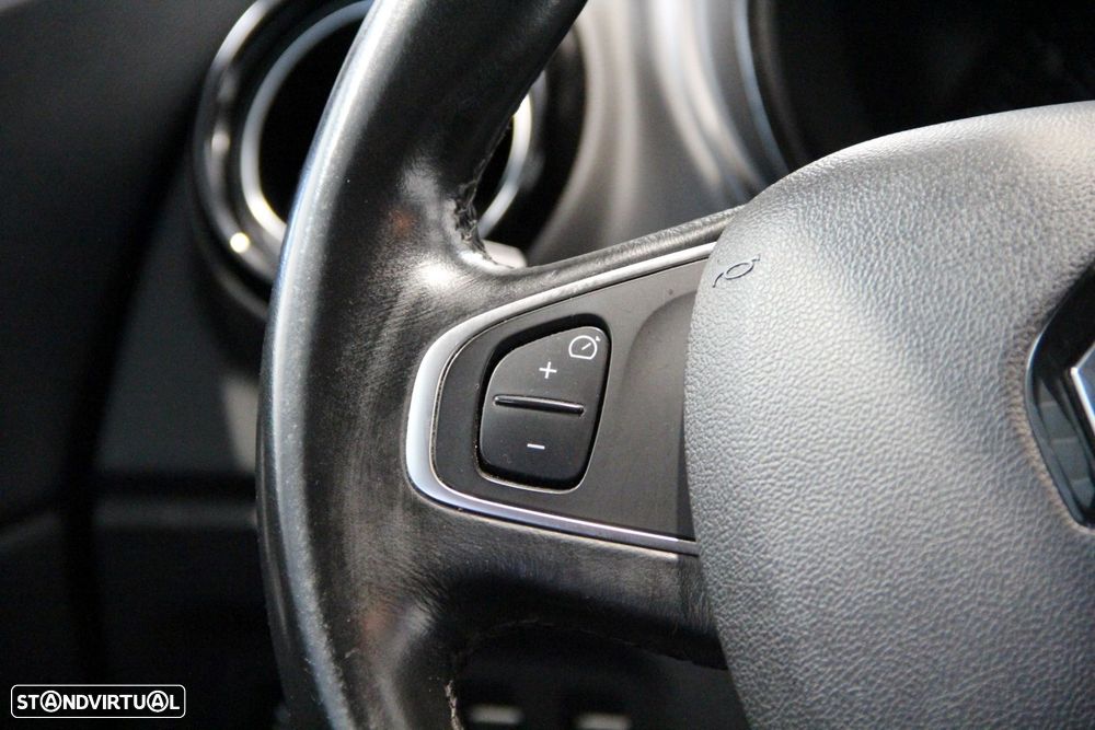 Renault Captur 1.5 dCi Exclusive - 10