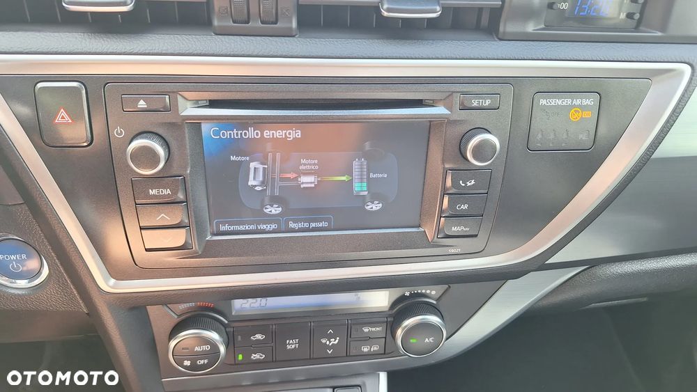 Toyota Auris - 11